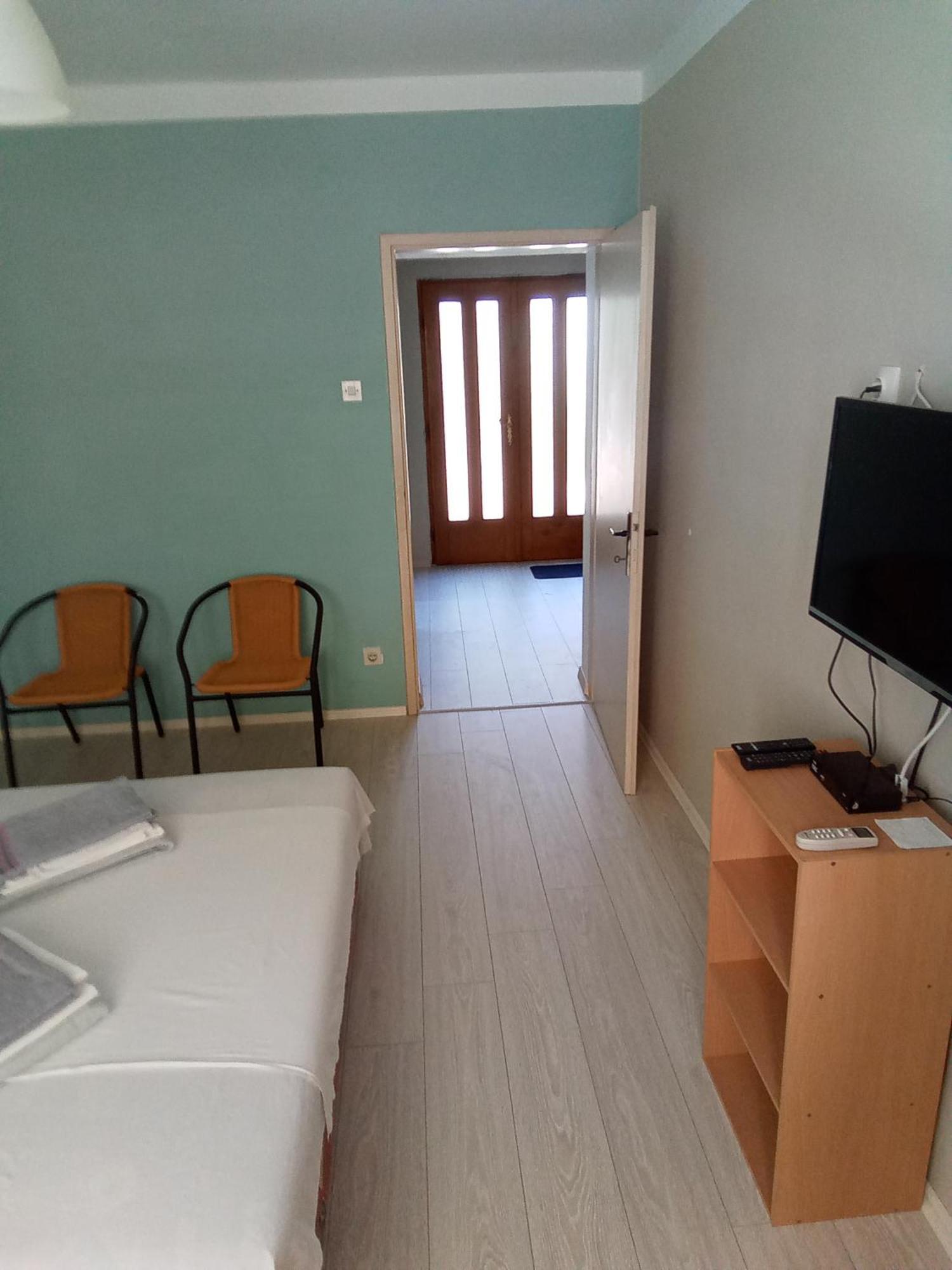Apartments Losinj Mali Losinj Bagian luar foto