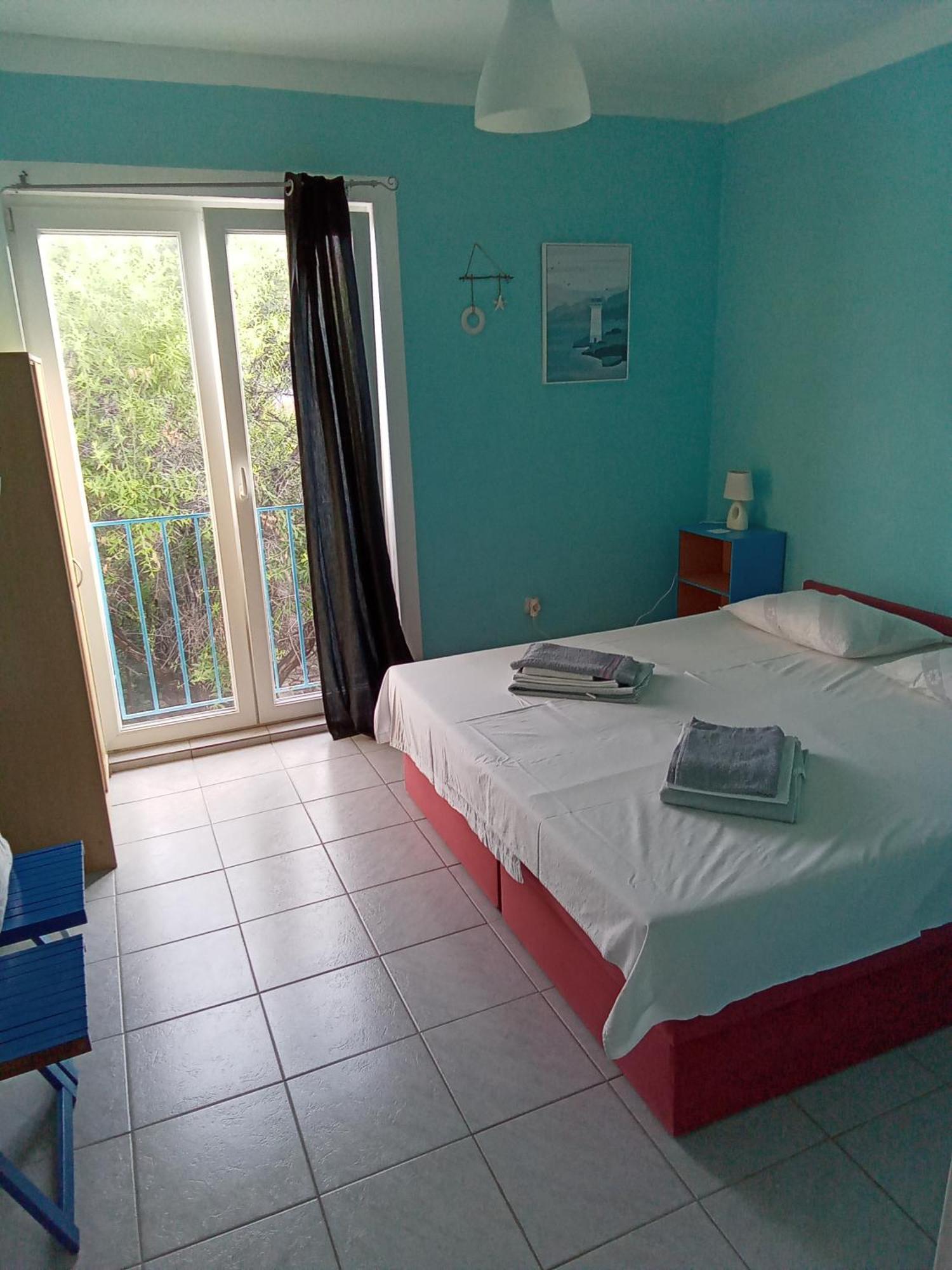 Apartments Losinj Mali Losinj Bagian luar foto